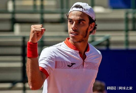 他的职业选 他的职业选