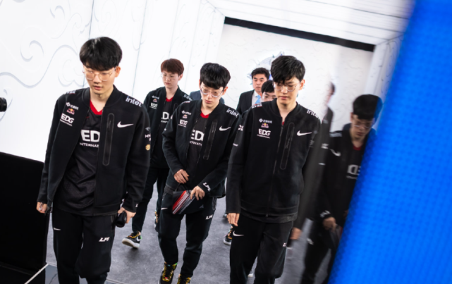 场出球压力 场出球压力